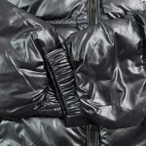 The North Face Black Short Down Jacket for Women - Picture 6 of 12